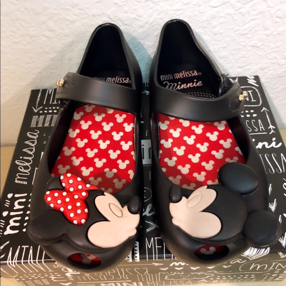 Mini Melissa for toddler size 8